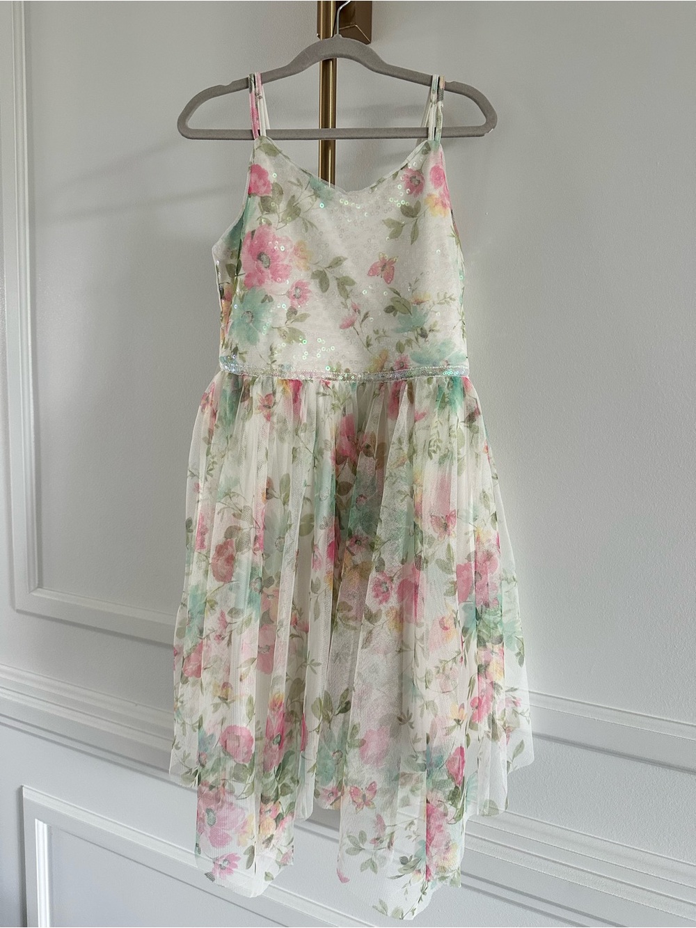 Girls dress
